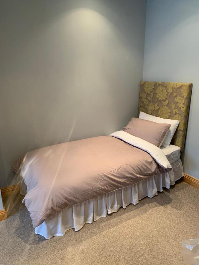 Feather Bed 3 Bedroom House 킨세일 외부 사진