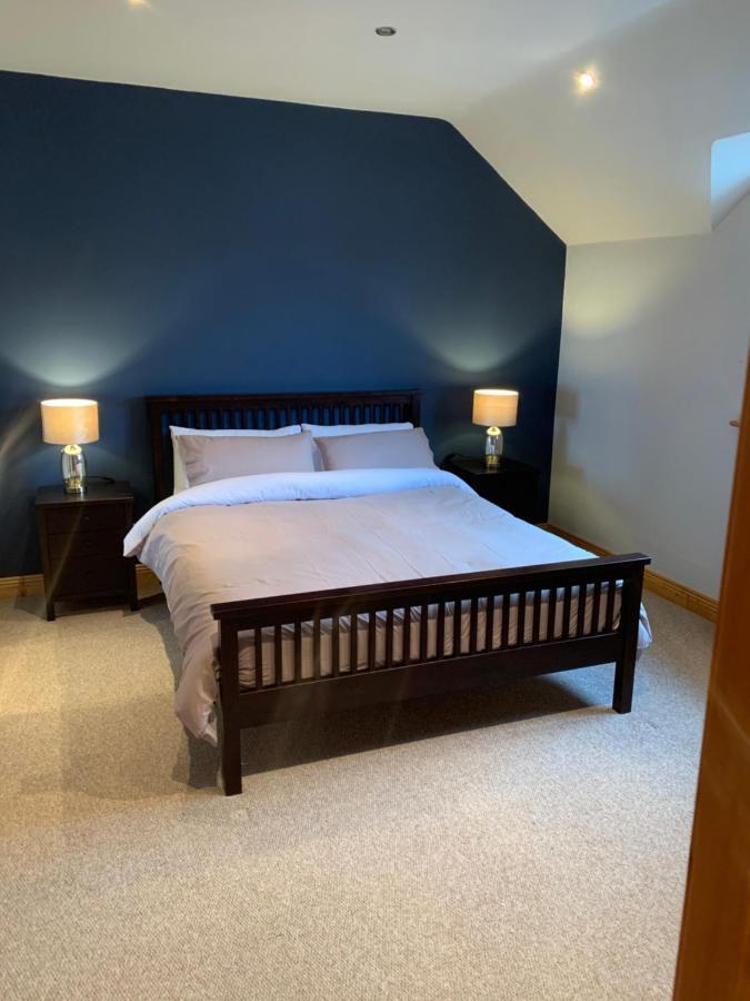 Feather Bed 3 Bedroom House 킨세일 외부 사진