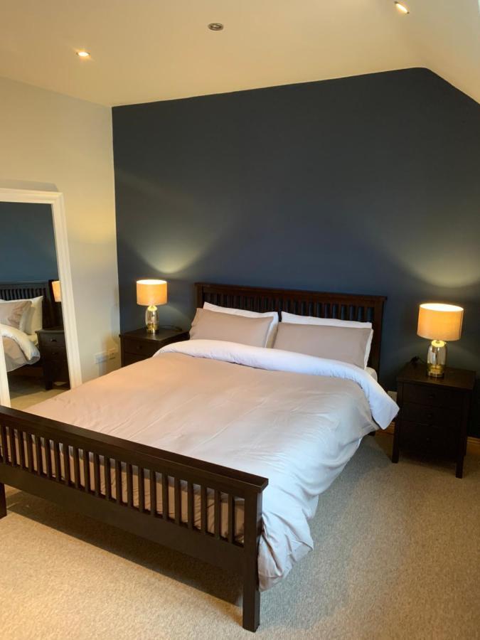 Feather Bed 3 Bedroom House 킨세일 외부 사진